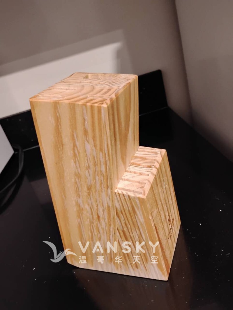 251129191236_刀架1 1.jpg